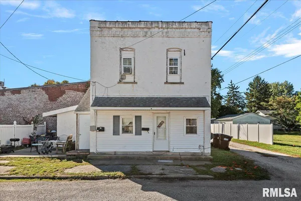 $49,900 | 511 West Madison Street, Auburn, IL 62615