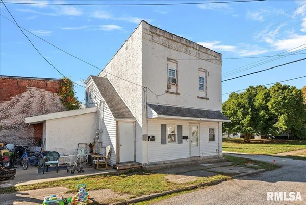 $49,900 | 511 West Madison Street, Auburn, IL 62615