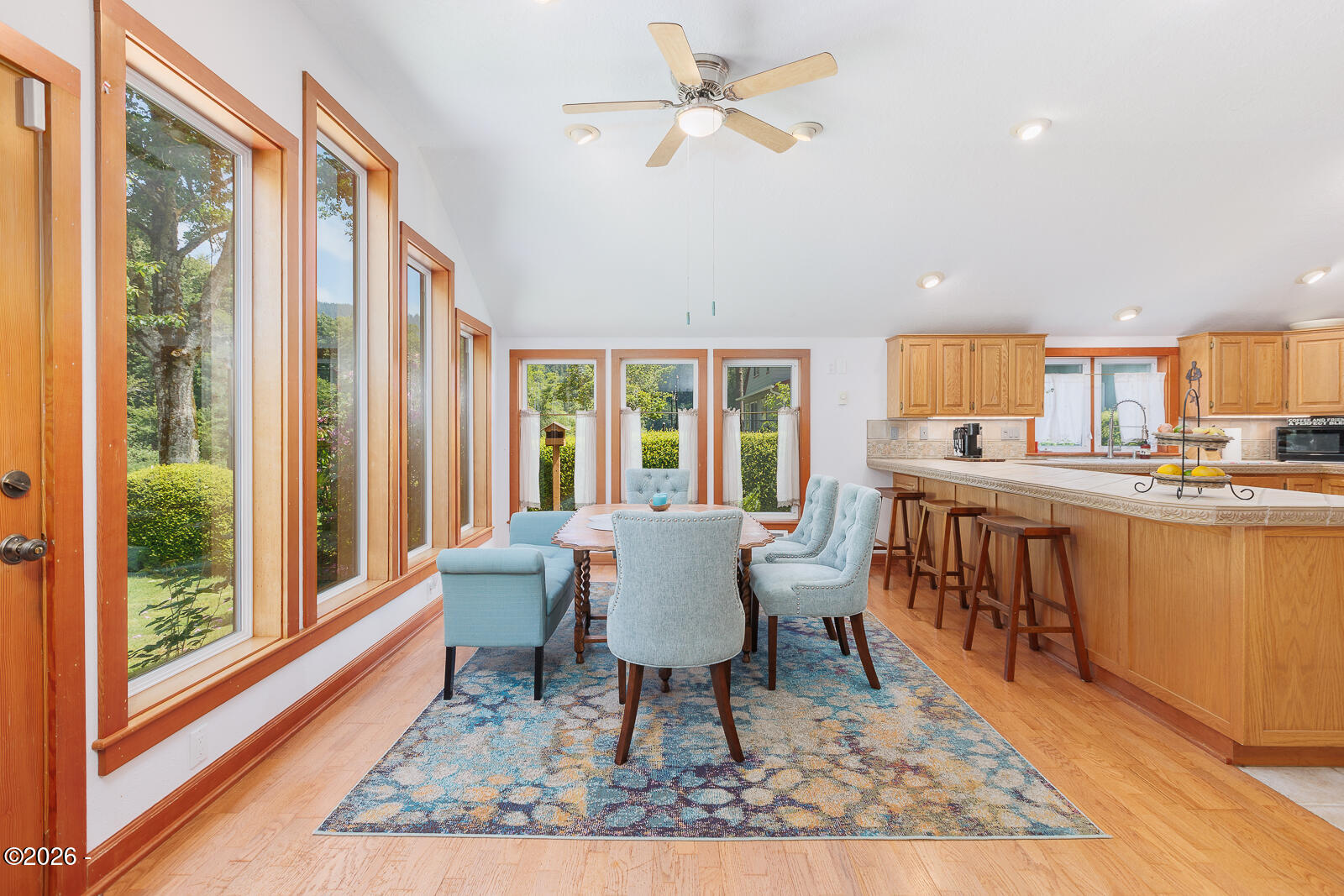 664 Little Switzerland Road Tidewater, OR 97390 - Photo 10 of 68 Dining area