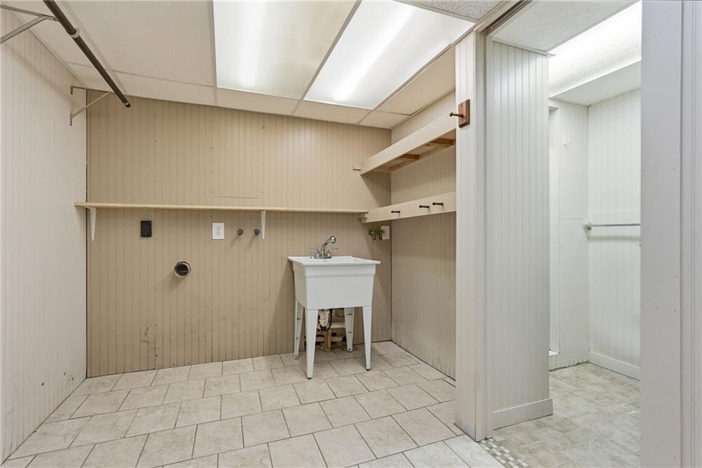194 Foster Road Beaver Falls, PA 15010 - Photo 40 of 50