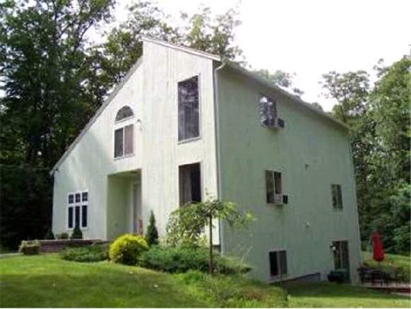 5 Pressey Road Sandown, NH 03873 - Photo 1 of 5