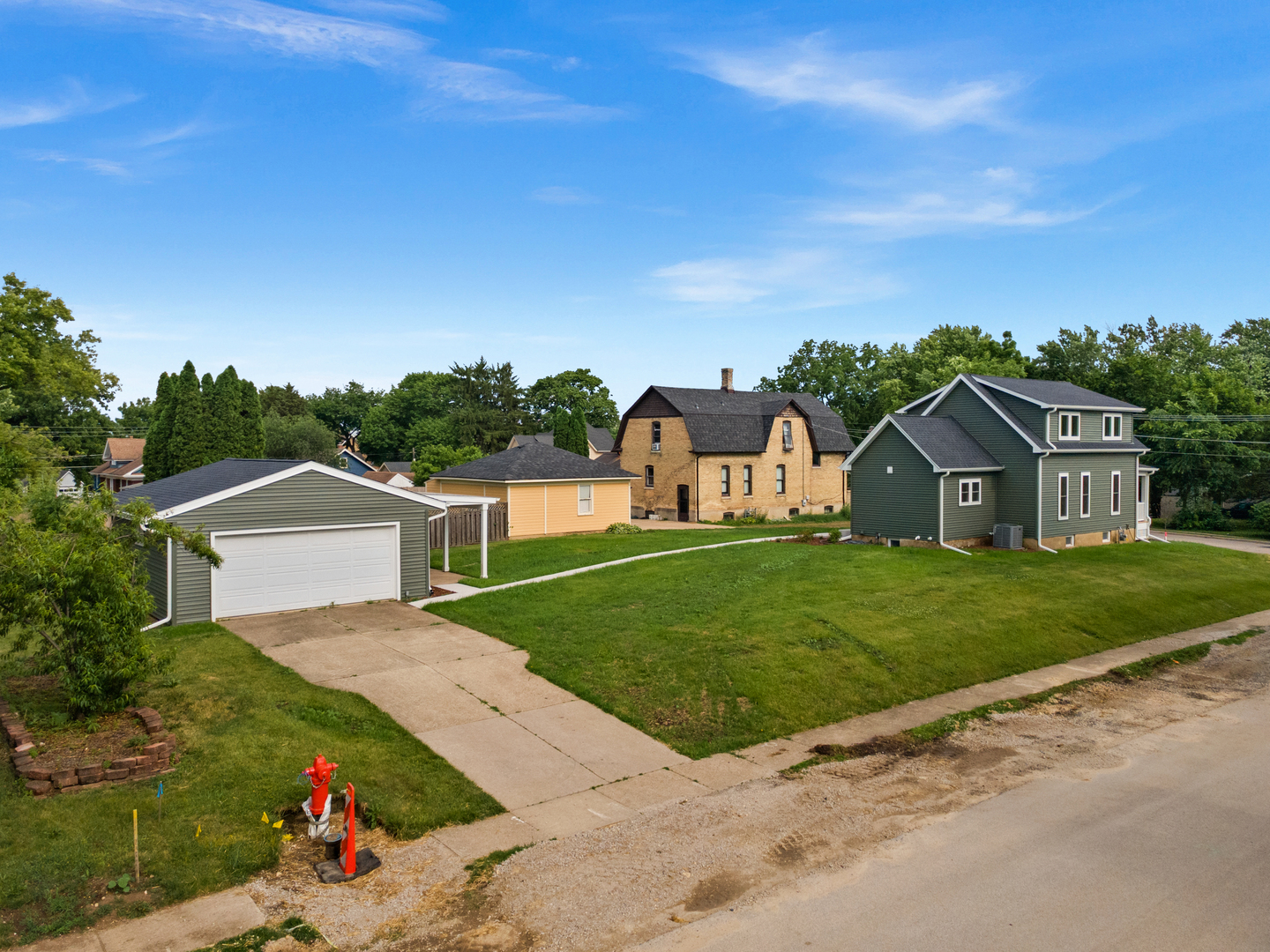 790 Wing Street Elgin, IL 60123 - Photo 10 of 29