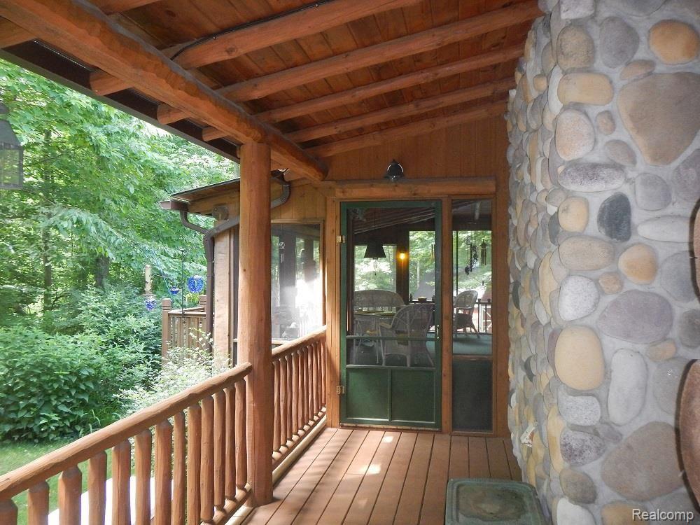 1846 Noble Road Leonard, MI 48367 - Photo 5 of 53 Side Porch.jpg
