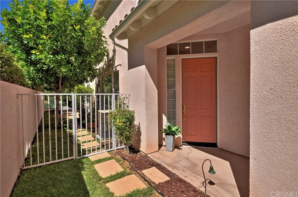 3619 Cll Joaquin Calabasas, CA 91302 - Photo 4 of 42 a view of backyard with cabin