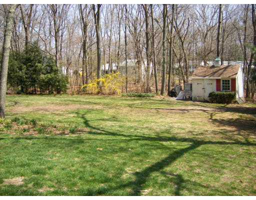 25 Dean Road Stoughton, MA 02072 - Photo 11 of 12 Gallery Image 11
