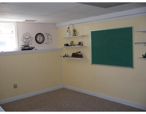 25 Dean Road Stoughton, MA 02072 - Photo 9 of 12 Gallery Image 9