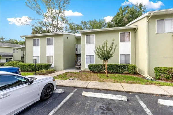 $125,900 | 608 Fairways Circle, Unit B, Ocala, FL 34472