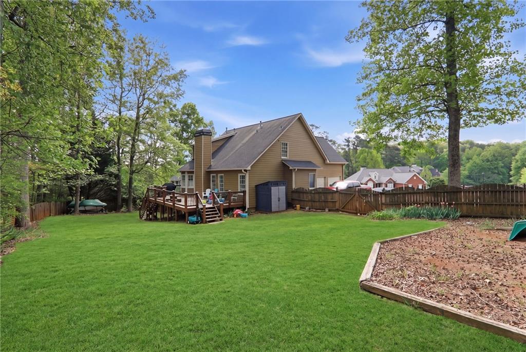 23 Crestview Terrace Dallas, GA 30157 - Photo 31 of 36 a view of a house with a yard