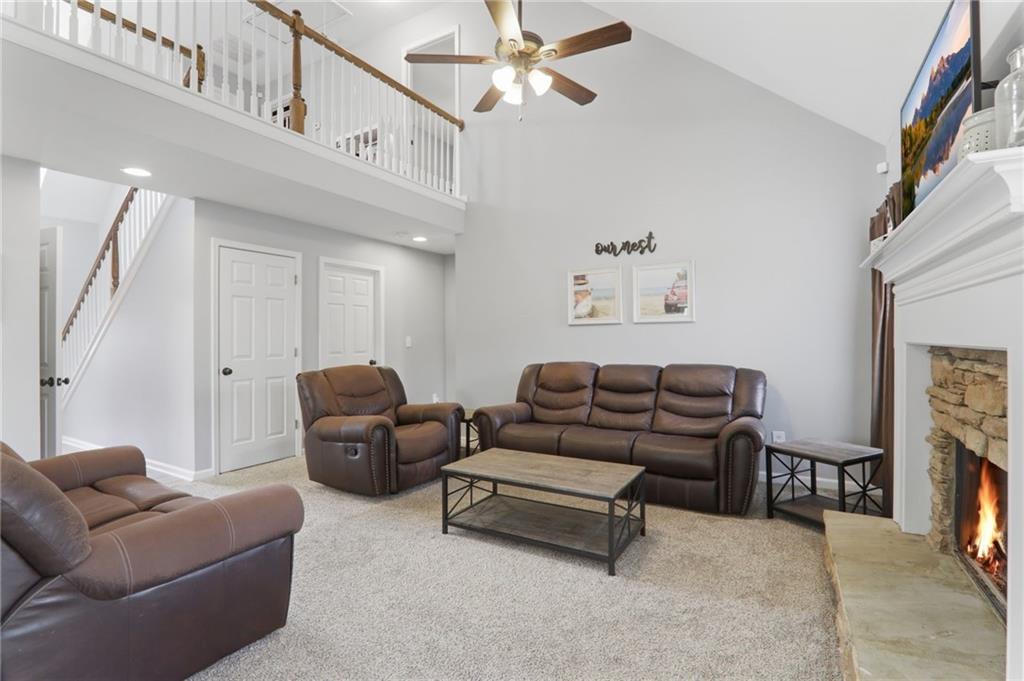 23 Crestview Terrace Dallas, GA 30157 - Photo 7 of 36 a living room with furniture
