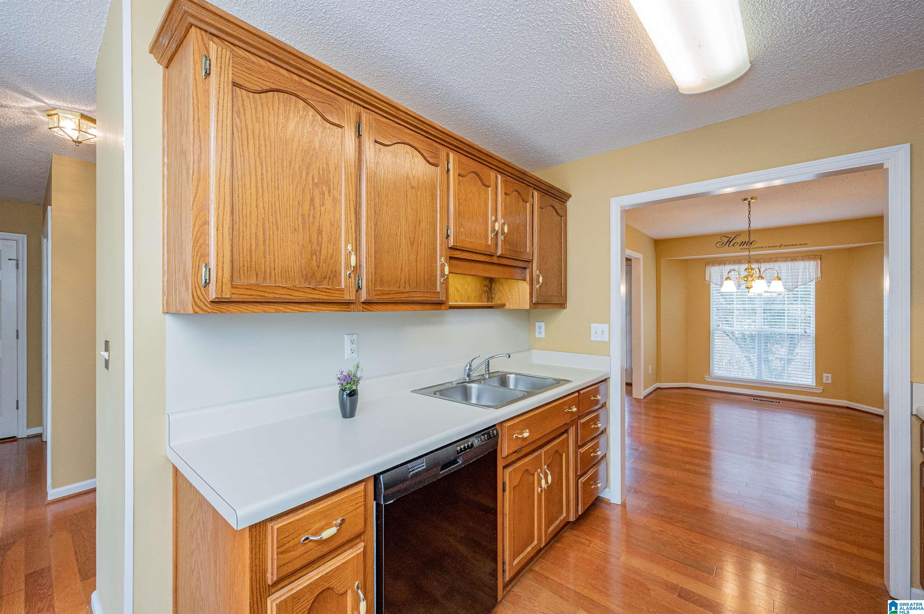 9024 Mosley Manor Circle Morris, AL 35116 - Photo 11 of 35