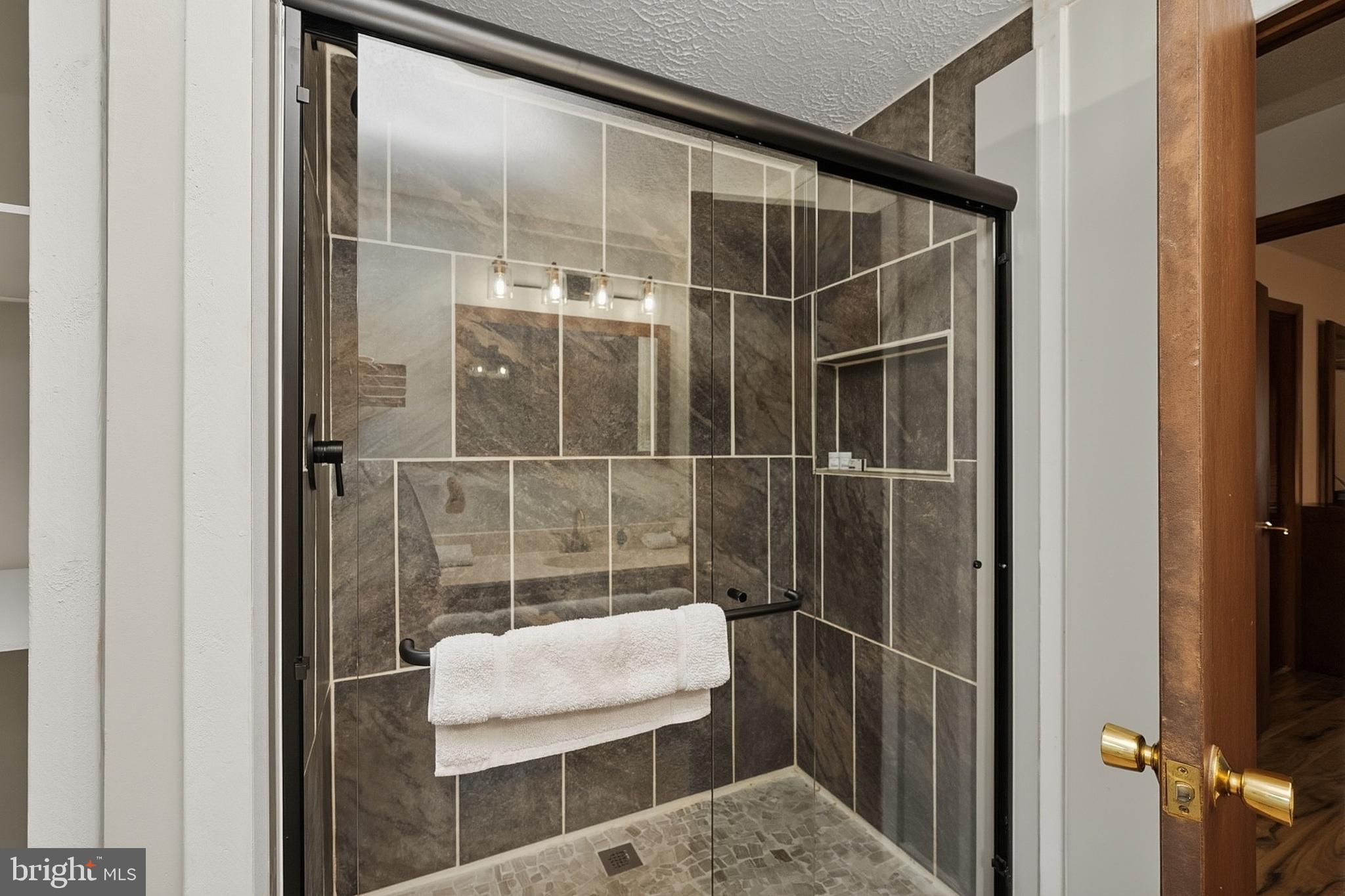 1499 Foster Road Oakland, MD 21550 - Photo 18 of 64