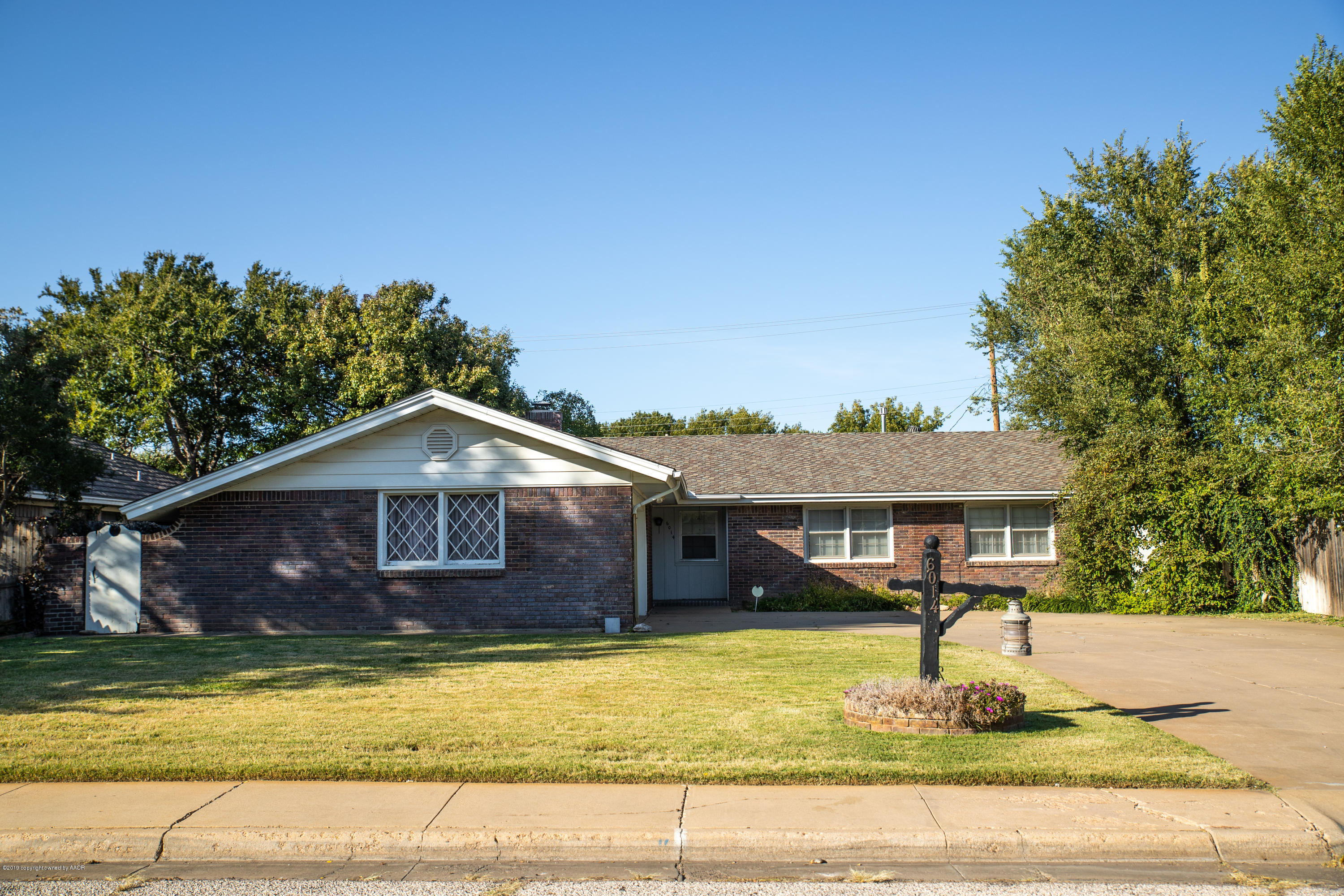 6014 Hanson Road Amarillo, TX 79106 - Photo 3 of 40 AE3I0497