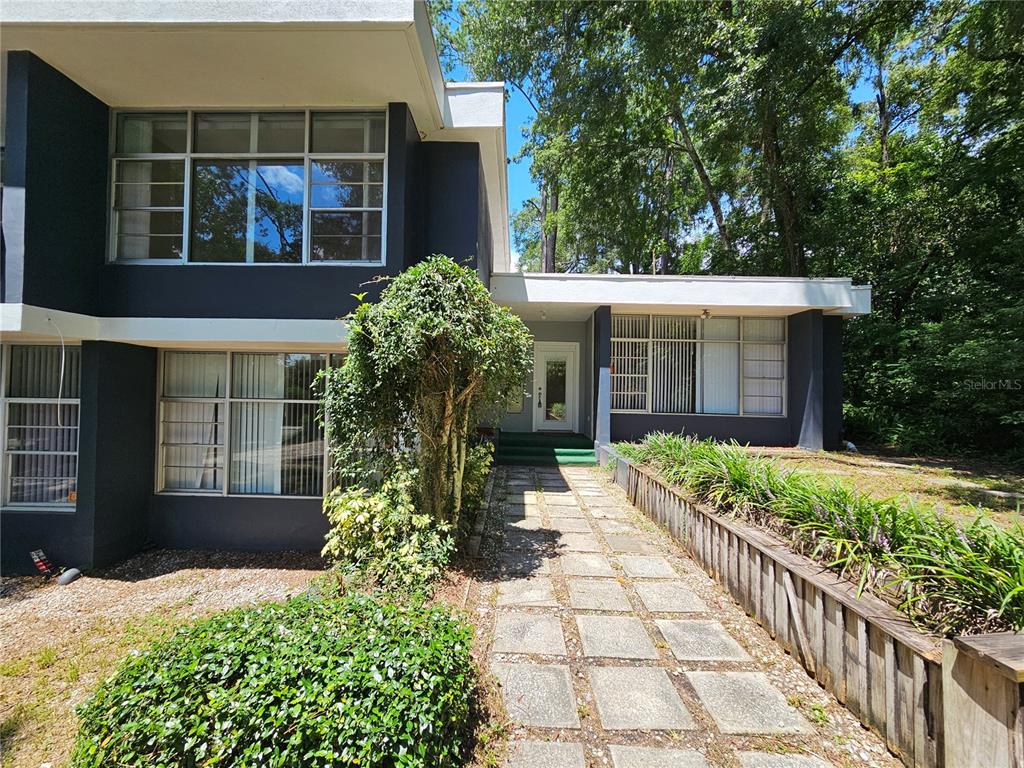 2818 Southwest 2nd Avenue Gainesville, FL 32607 - Photo 2 of 80