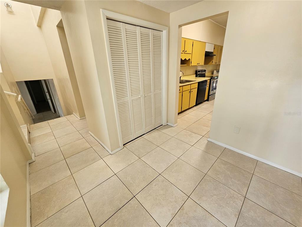 2818 Southwest 2nd Avenue Gainesville, FL 32607 - Photo 3 of 80