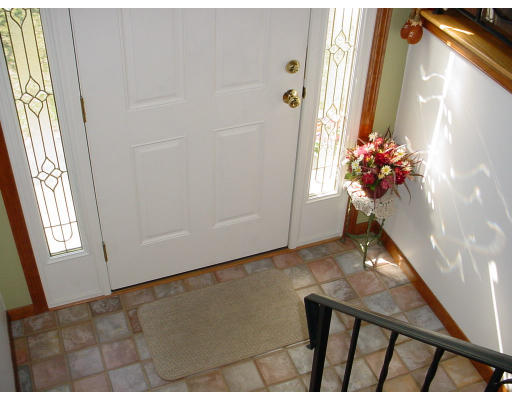 39 Mountain Road Burlington, MA 01803 - Photo 4 of 14 Gallery Image 4