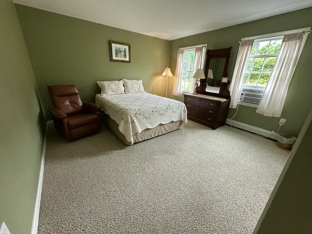 $1,799,000 | 15 Cooley Lane, Ogunquit, ME 03907