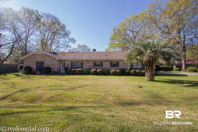 215 West Camellia Avenue Foley, AL 36535 - Photo 1 of 1