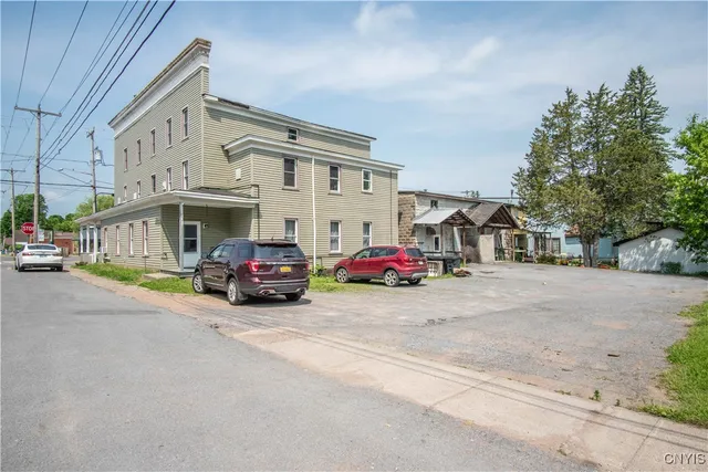 $299,999 | 9768 Highway 812, Croghan, NY 13327