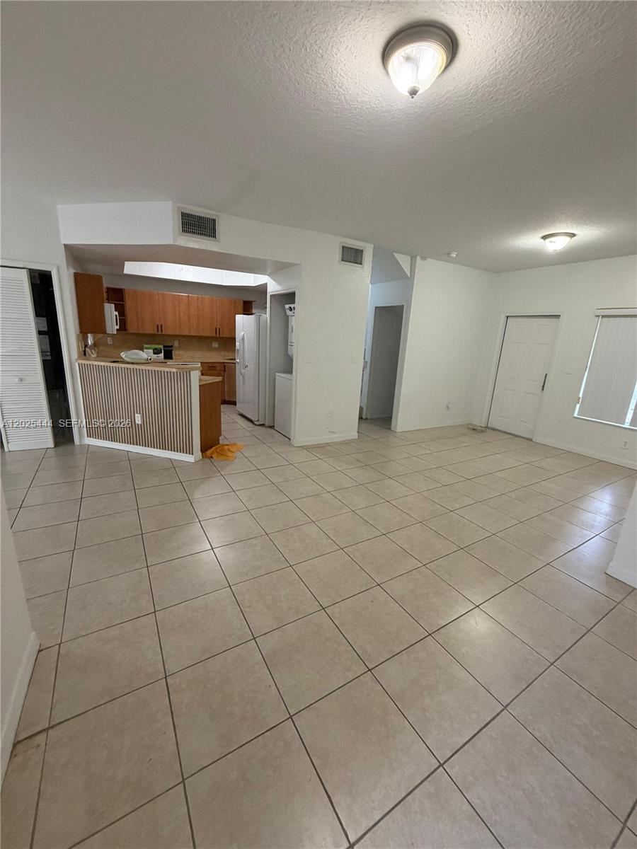 681 Southwest 7th Street, Unit 681 Florida City, FL 33034 - Photo 2 of 16