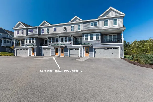 $709,900 | 1244 Washington Road, Unit 4C, Rye, NH 03870