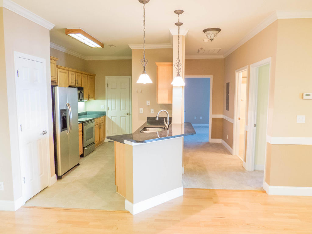 1984 Folly Road, Unit B107 Charleston, SC 29412 - Photo 3 of 13 3
