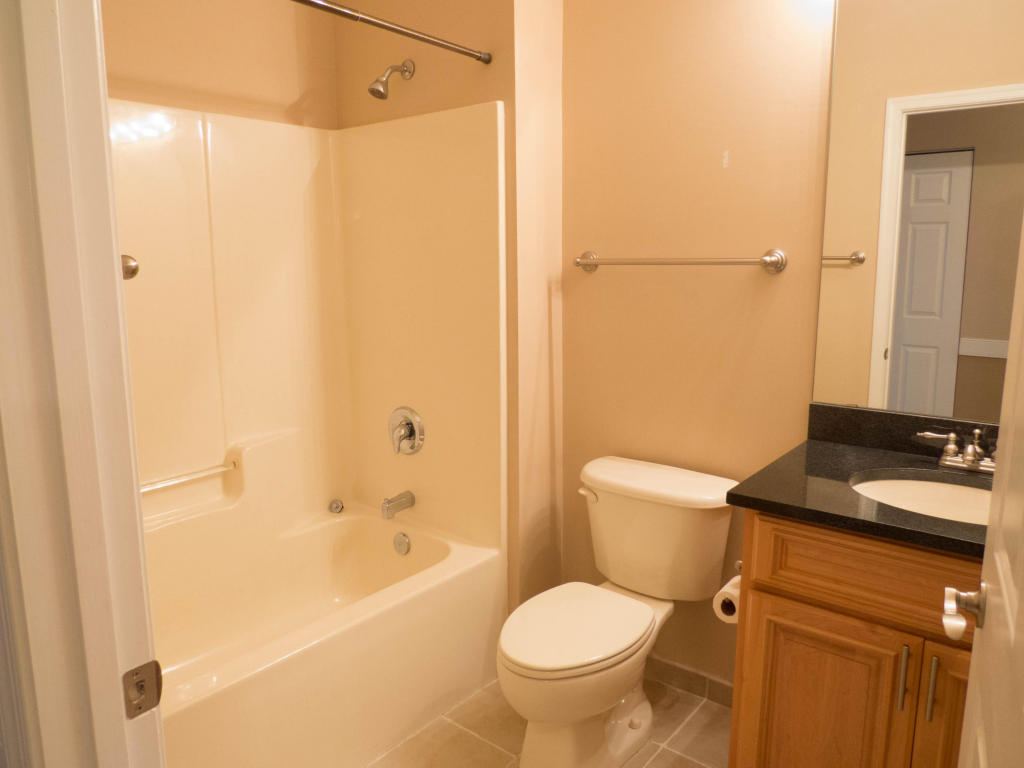 1984 Folly Road, Unit B107 Charleston, SC 29412 - Photo 7 of 13 7