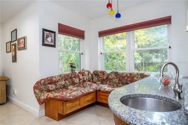 $670,000 | 6013 Crystal View Drive, Orlando, FL 32819