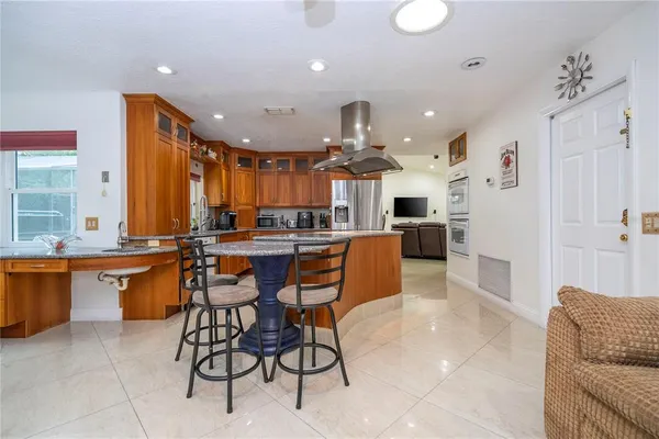 $670,000 | 6013 Crystal View Drive, Orlando, FL 32819