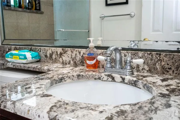 $670,000 | 6013 Crystal View Drive, Orlando, FL 32819