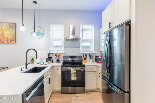 $975,000 | 6606 Thomas Drive, Unit A & B, Panama City, FL 32408