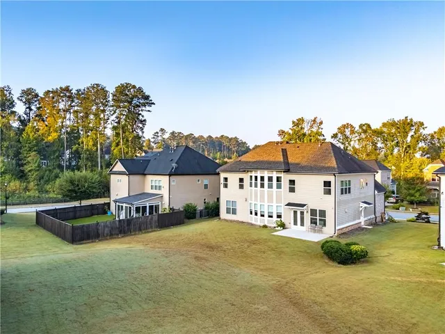$678,000 | 2770 Longacre Park Way, Lawrenceville, GA 30044
