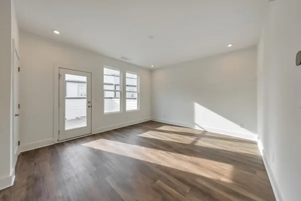 $4,650 | 515 Motivation Circle Northwest, Atlanta, GA 30318