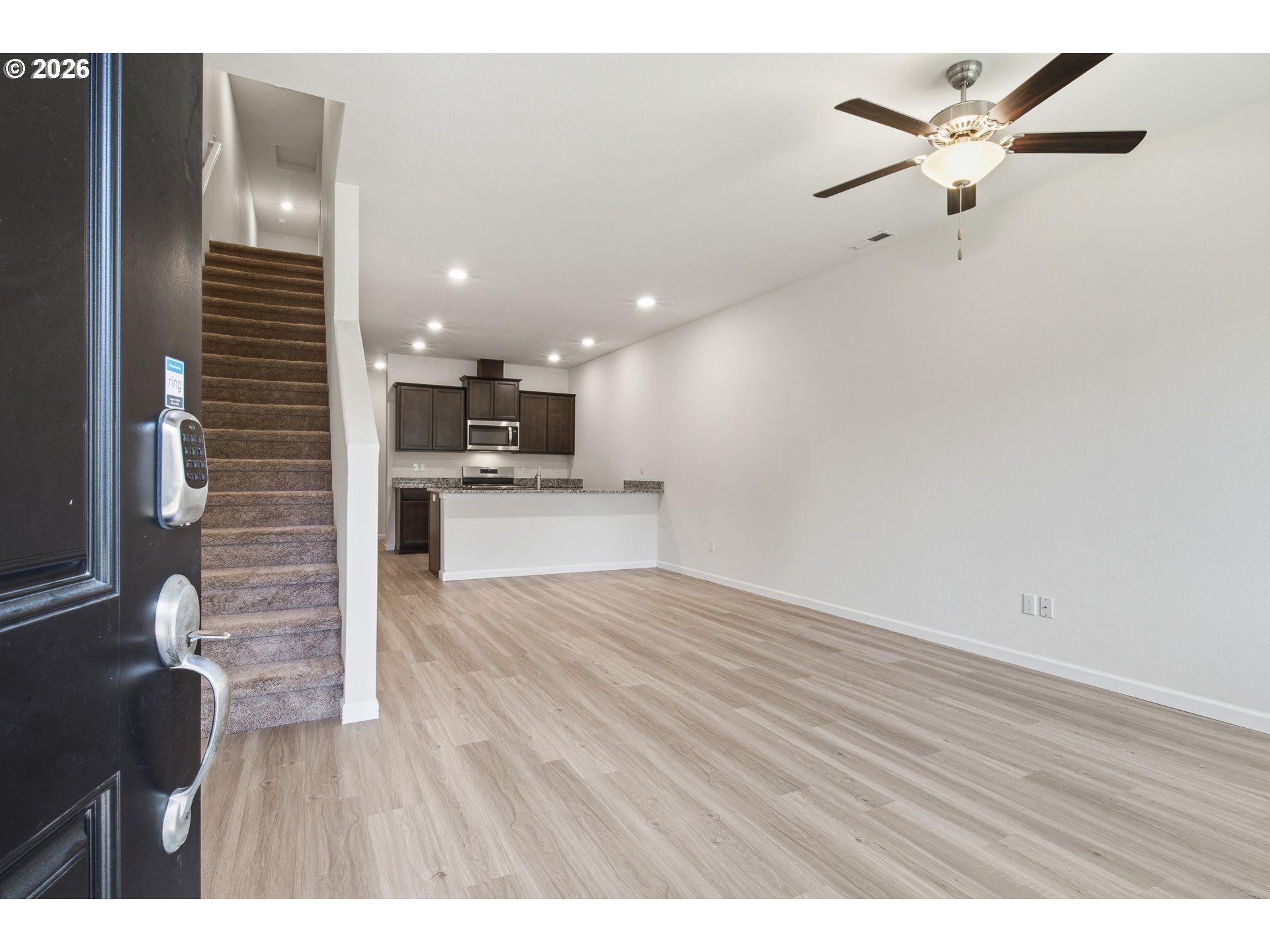 17 Northeast 134th Place Portland, OR 97230 - Photo 5 of 31