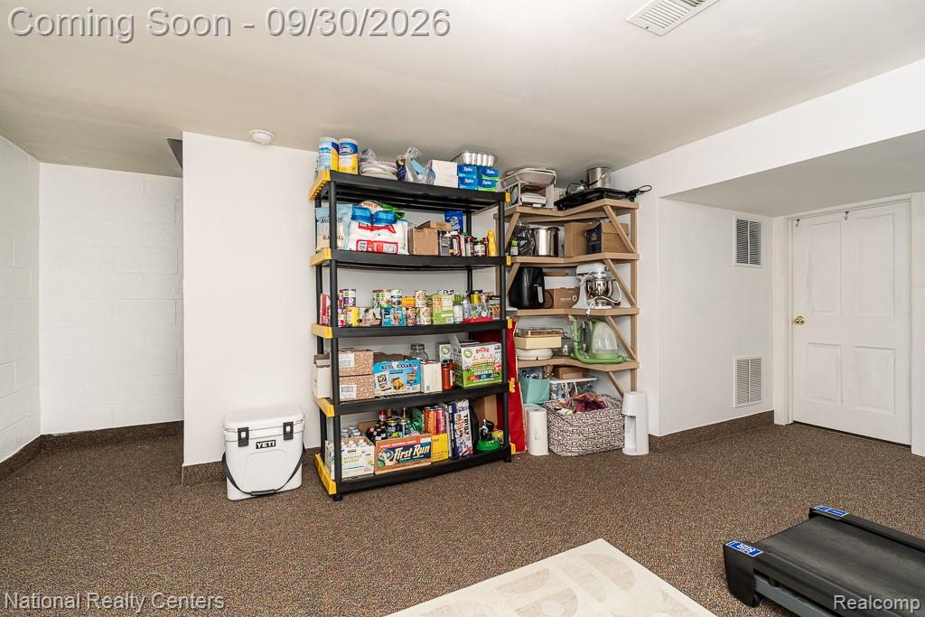67976 Van Dyke Road, Unit 15 Washington, MI 48095 - Photo 30 of 35 67976 Van Dyke #15_MLS-032.jpg