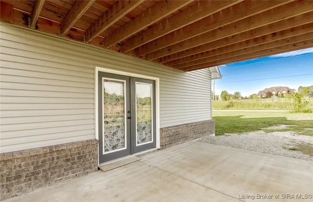 $279,900 | 3808 County Road 160, Charlestown, IN 47111