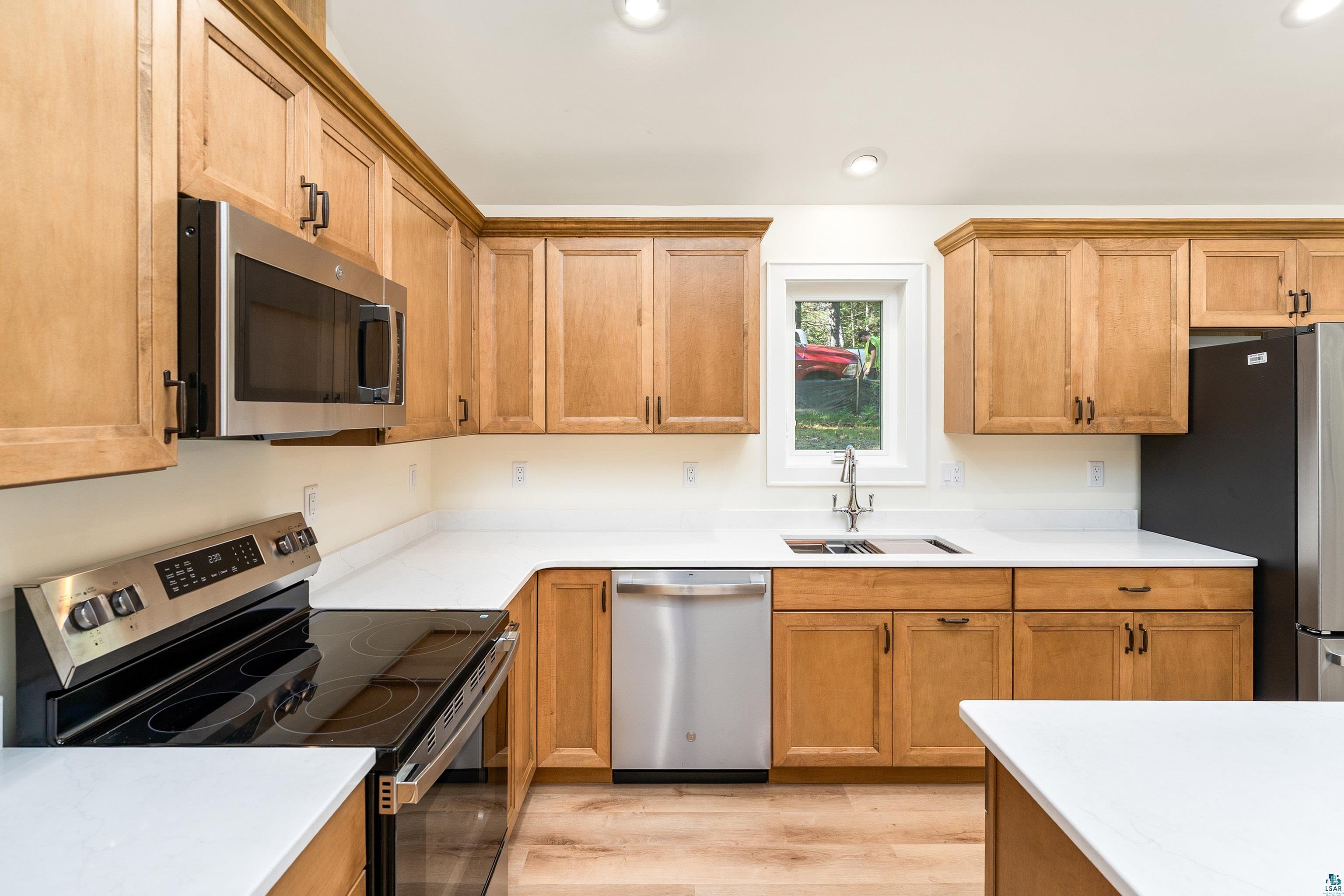 1804 Rice Lake Road Duluth, MN 55811 - Photo 14 of 34