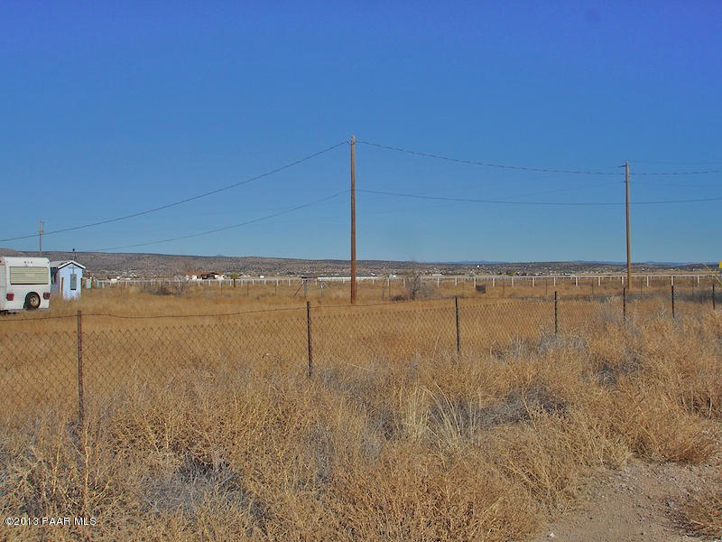 2100 West Santa Fe Road Paulden, AZ 86334 - Photo 7 of 10 DSC08876