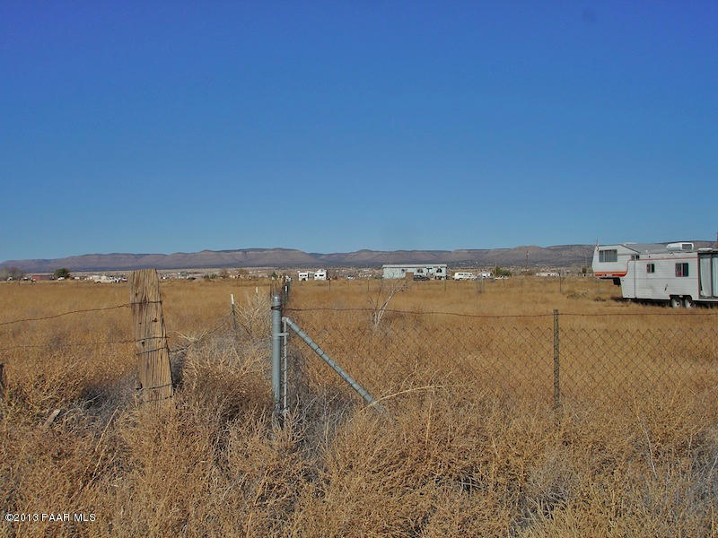 2100 West Santa Fe Road Paulden, AZ 86334 - Photo 8 of 10 DSC08877