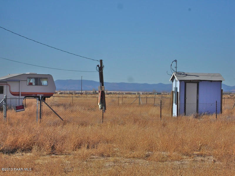 2100 West Santa Fe Road Paulden, AZ 86334 - Photo 9 of 10 DSC08878
