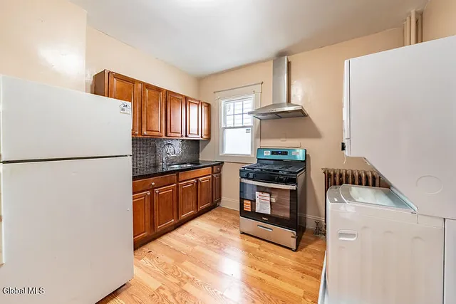 $379,900 | 573 Washington Avenue, Albany, NY 12206