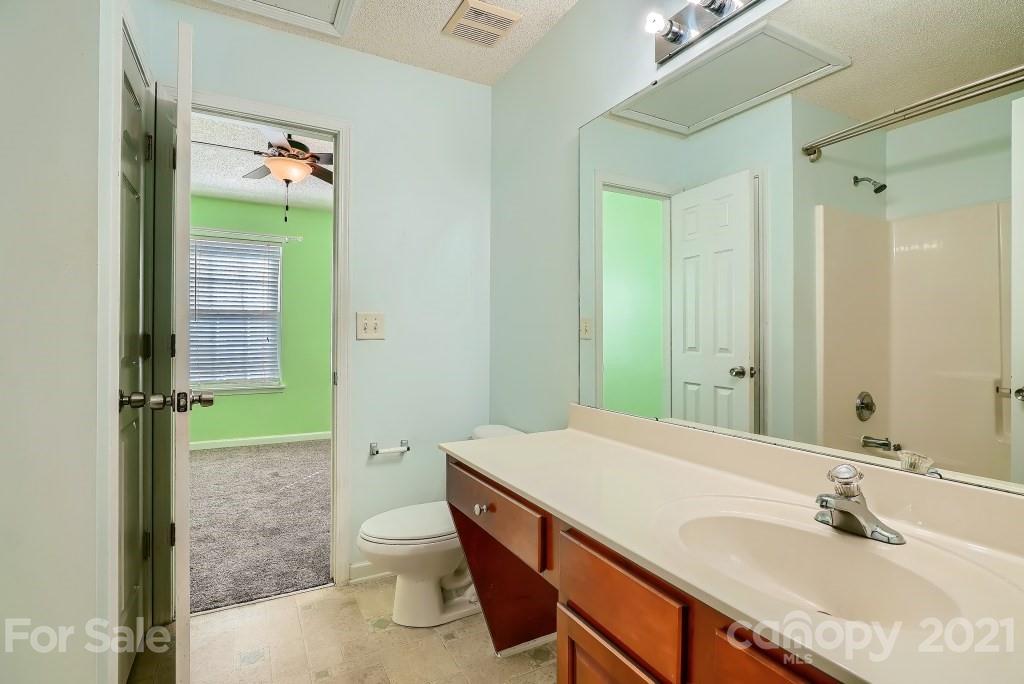 216 Butler Place Fort Mill, SC 29715 - Photo 25 of 33 Gallery Image 25