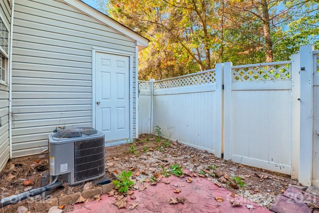 216 Butler Place Fort Mill, SC 29715 - Photo 29 of 33 Gallery Image 29