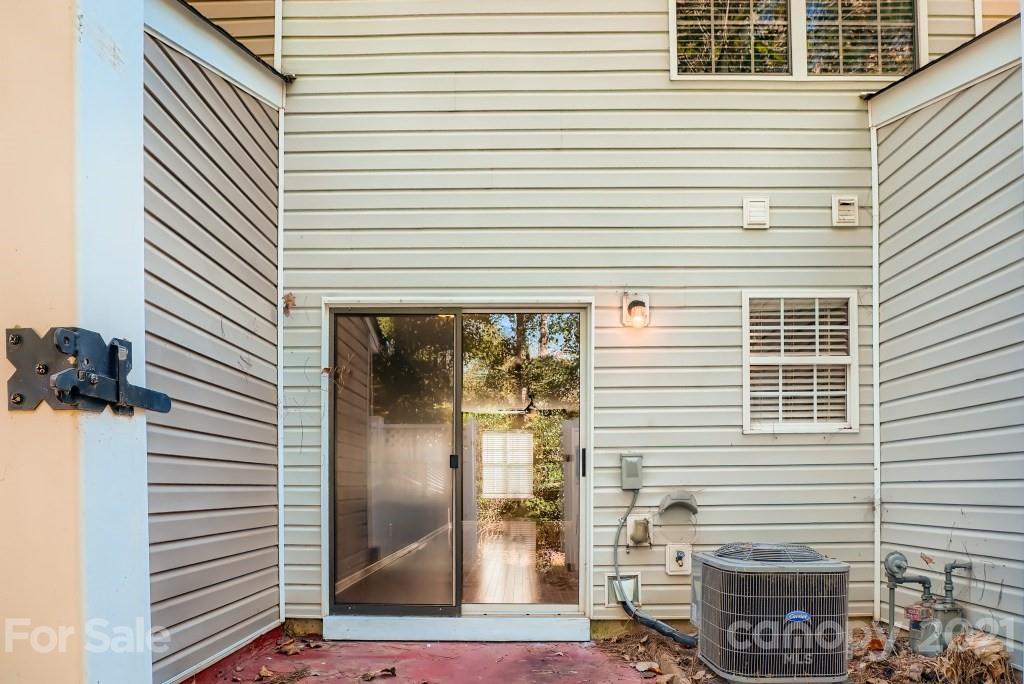 216 Butler Place Fort Mill, SC 29715 - Photo 32 of 33 Gallery Image 32