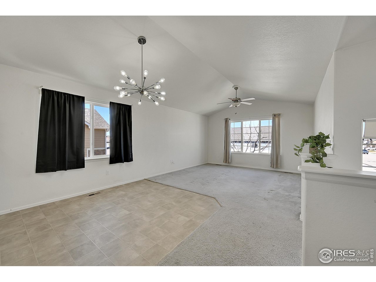 7508 23rd St Road Greeley, CO 80634 - Photo 4 of 40 Living Room