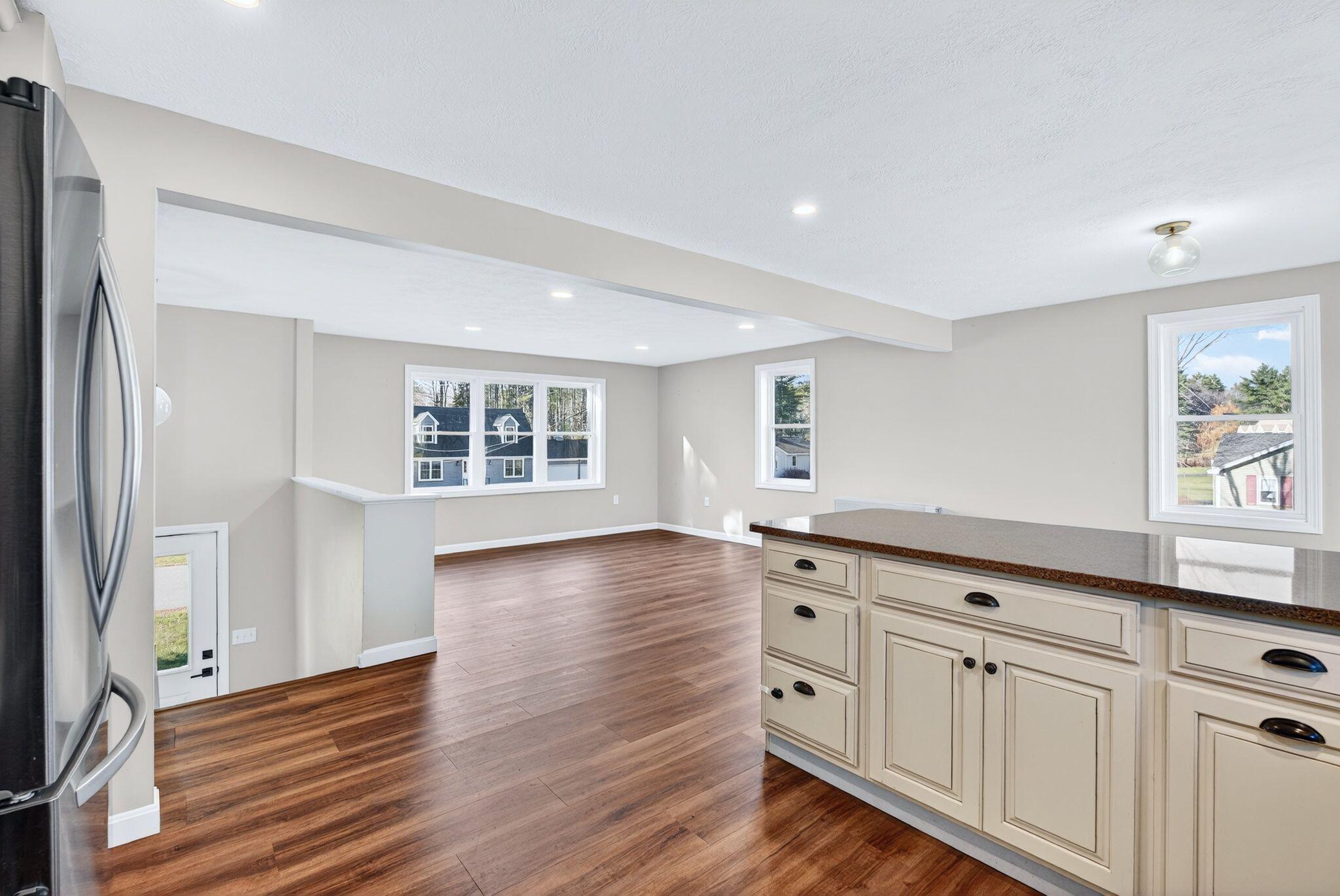 37 Douglas Avenue Saco, ME 04072 - Photo 14 of 39 DSC08422