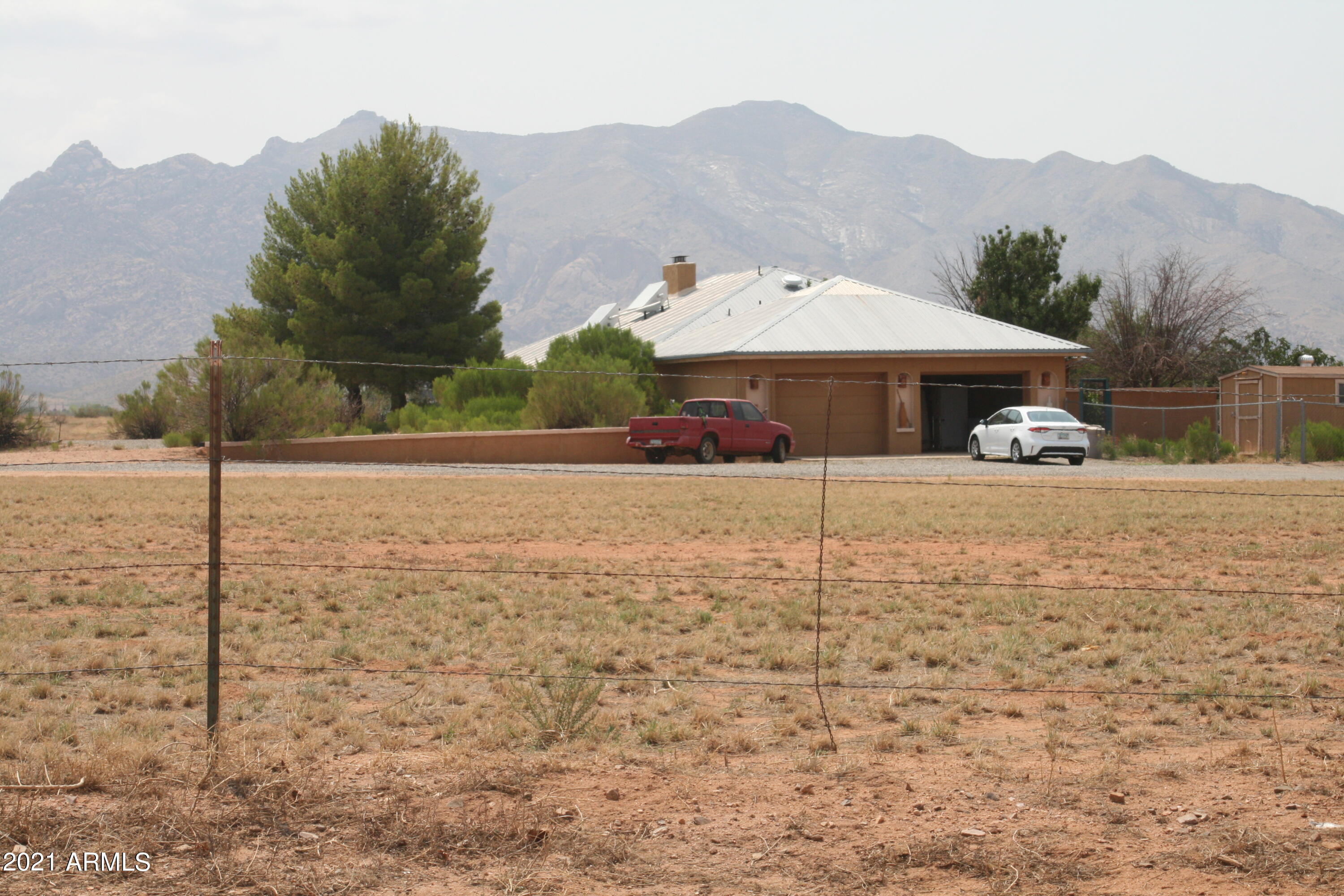 233 Willcox Road Pearce, AZ 85625 - Photo 1 of 3 IMG_2422