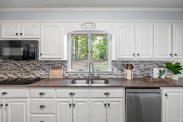 $357,000 | 1773 Barker Road, Ringgold, VA 24586