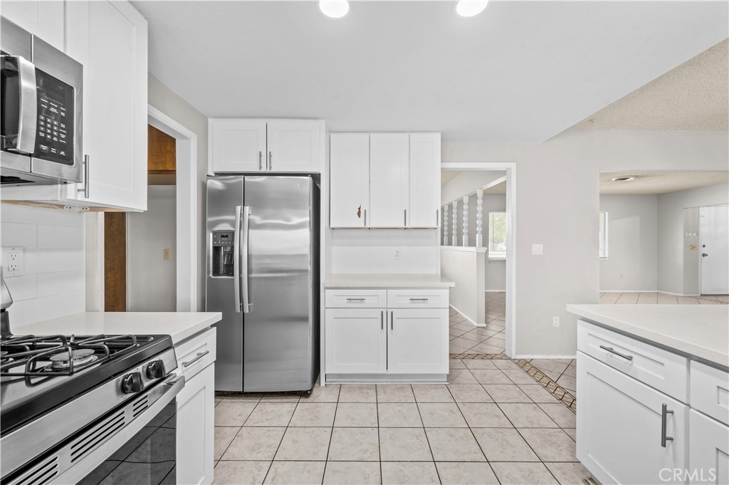 13755 Mohawk Road Apple Valley, CA 92307 - Photo 24 of 66