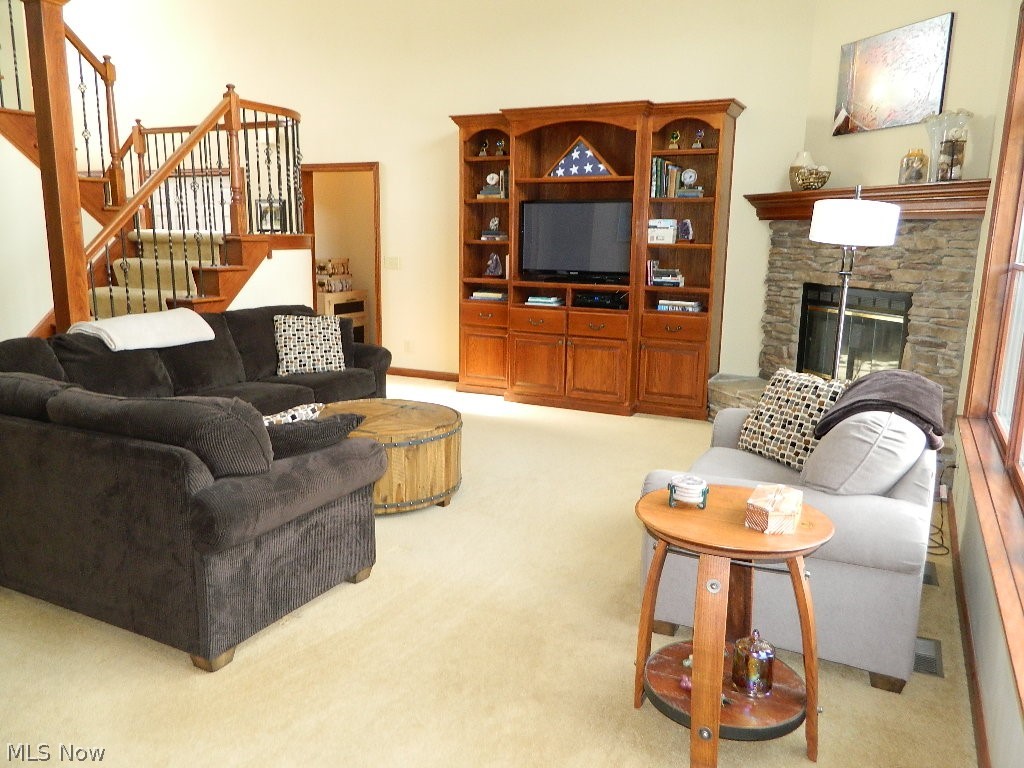 12395 Falcon Ridge Road Chesterland, OH 44026 - Photo 35 of 35 View from Dine-In Kitchen - Very Open Floor Plan!