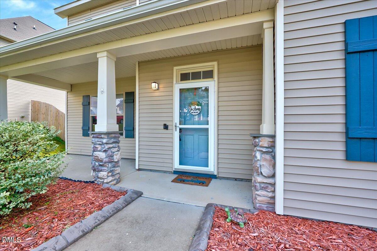 281 Highgrove Drive Spring Lake, NC 28390 - Photo 3 of 30 04-281 Highgrove Dr-4